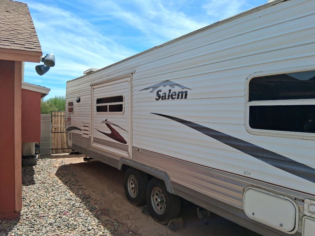 Estate Sales by J and J in Peoria photo 4