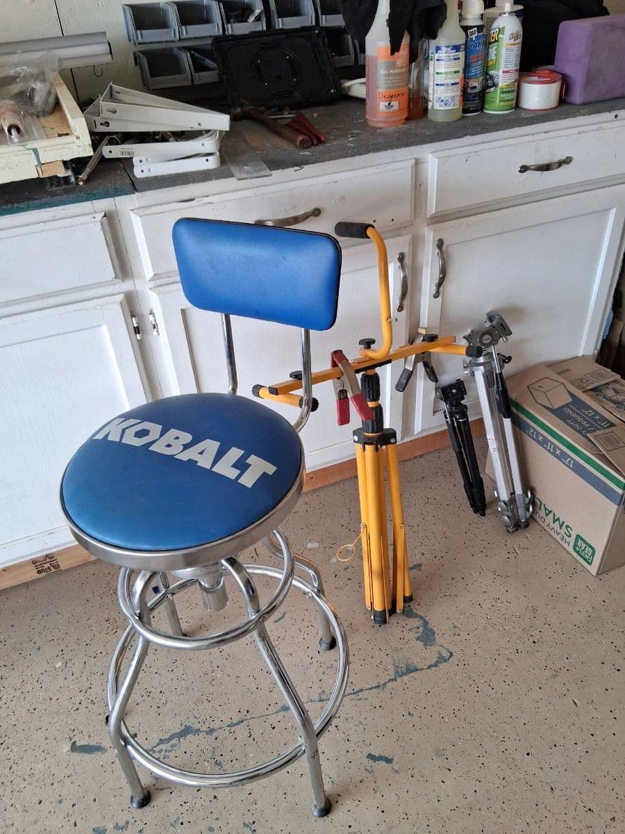 Estate Sales by J and J in Peoria photo 2