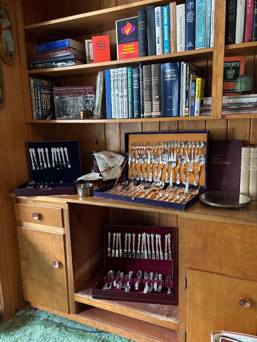 75% Off Everything!!! West Meade Area Estate Sale | Sep 25th - Sep 27th! photo 10