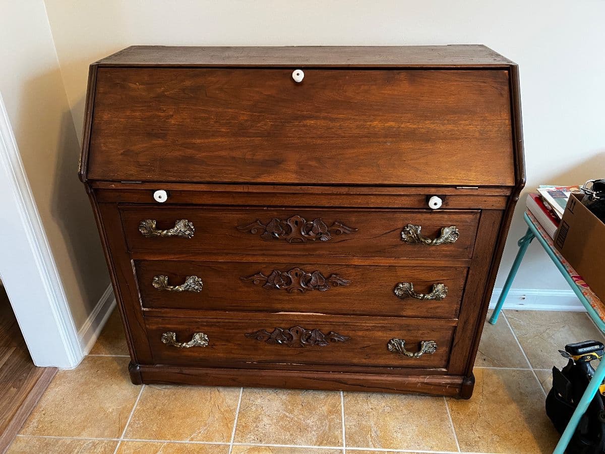 Estate Sale in Cordova, TN photo 1