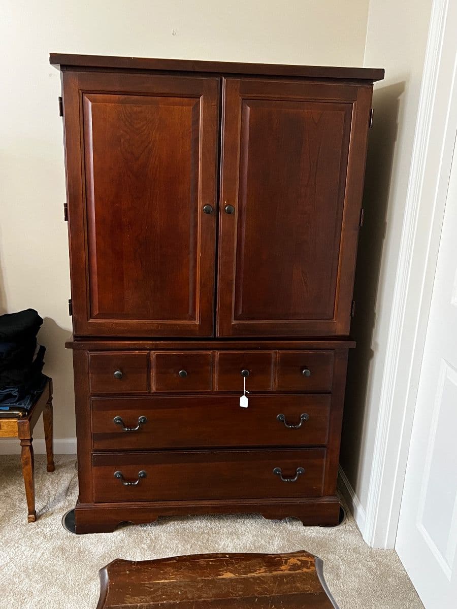 Estate Sale in Cordova, TN photo 12