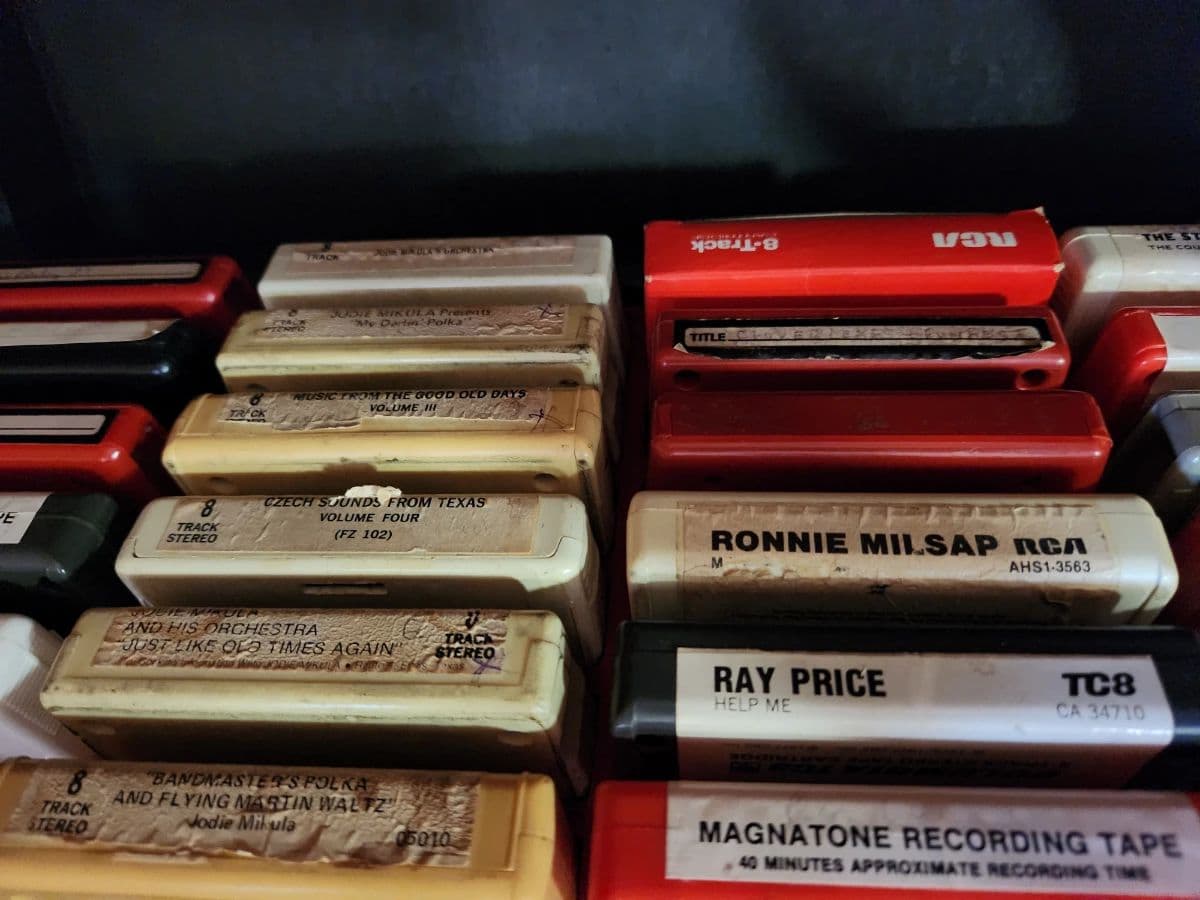 Aerl Estate Sale photo 11