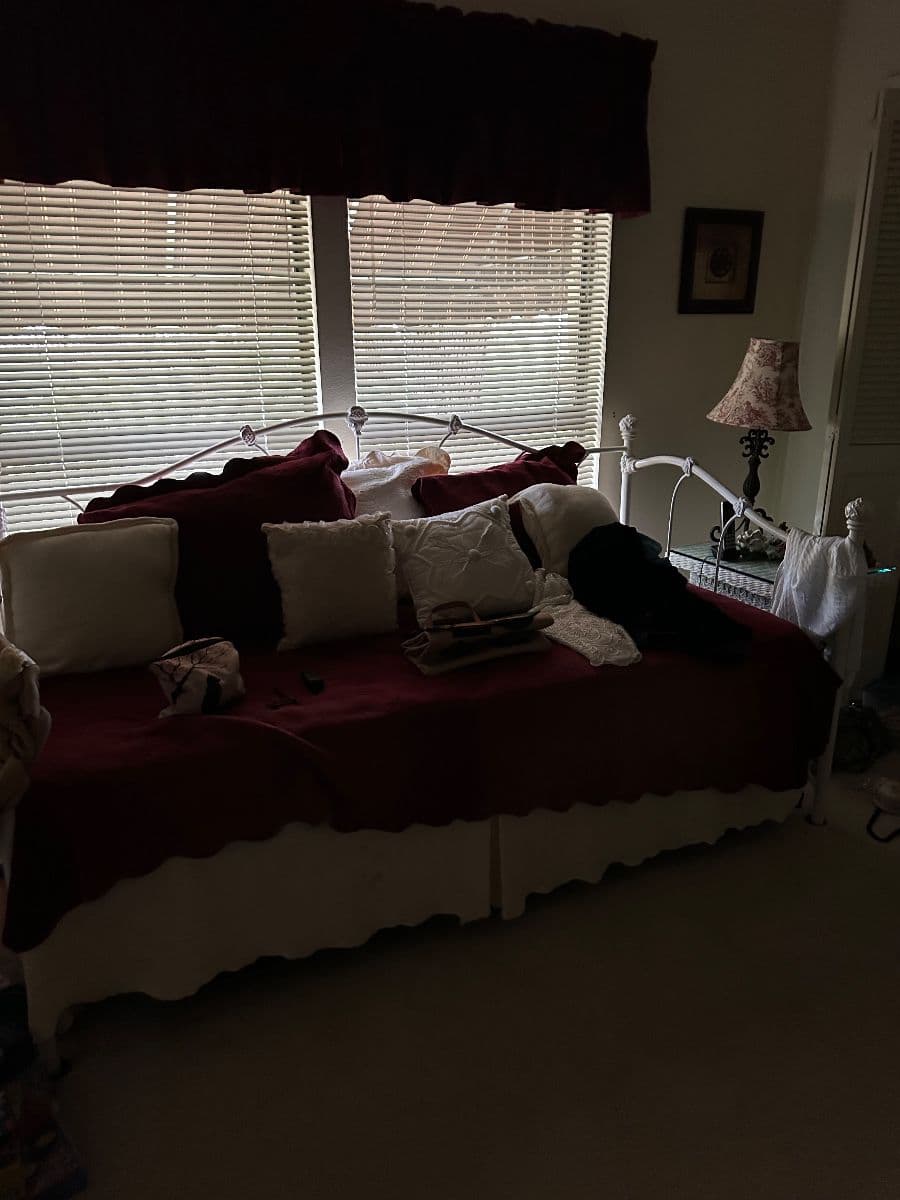 Estate sale in Lakeway photo 10