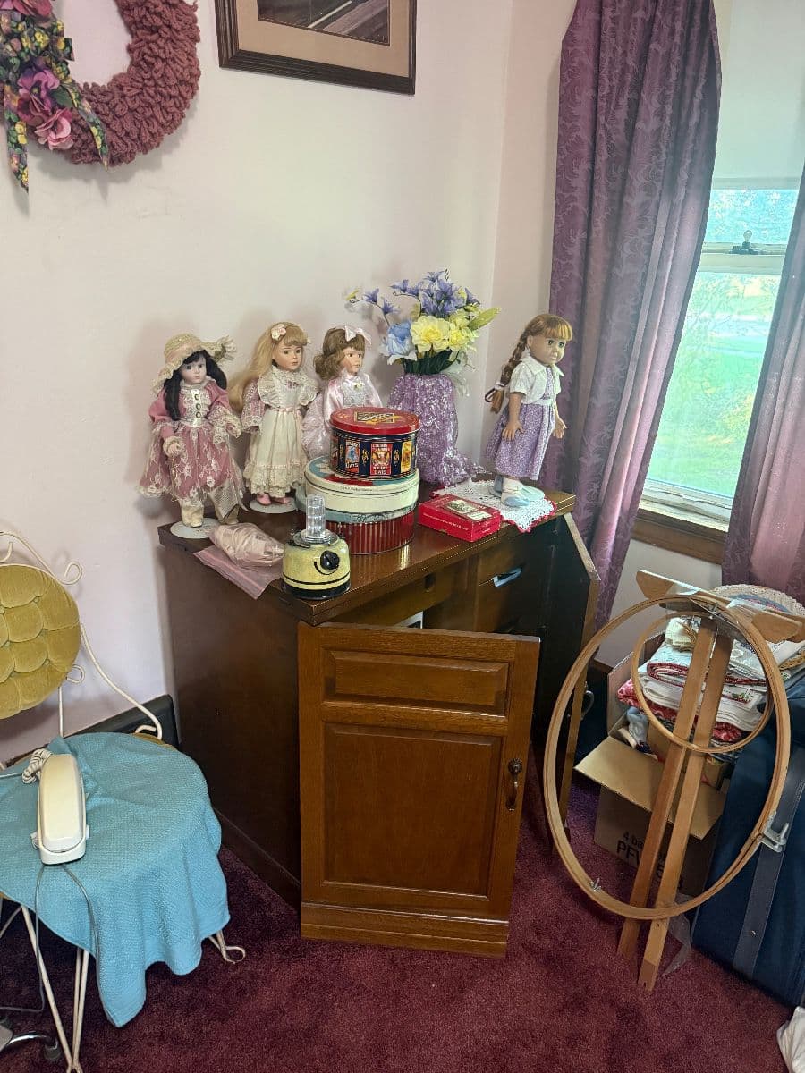 Estate Sale photo 12