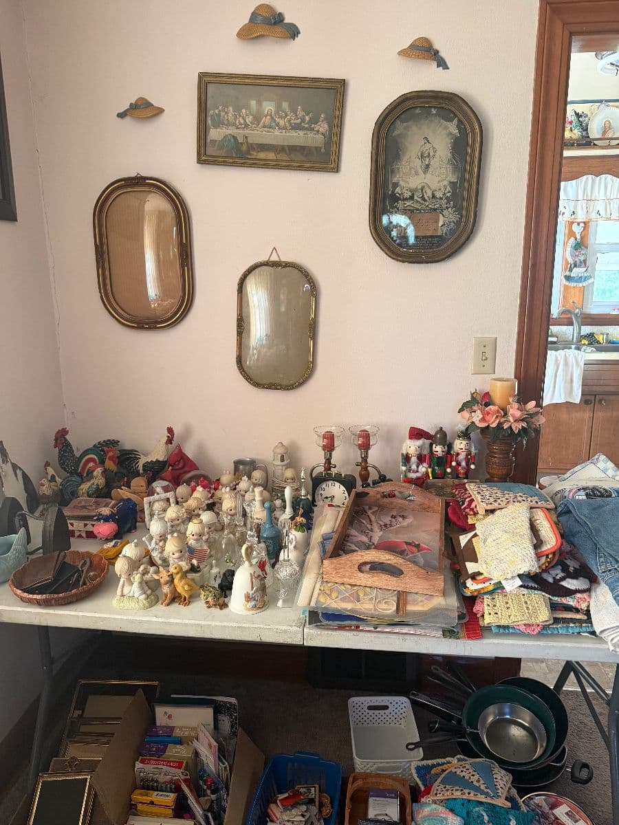Estate Sale photo 6