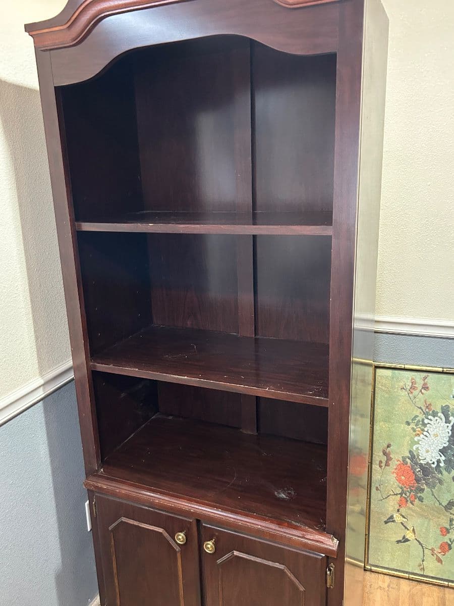 Aunt Sally’s Estate Sale photo 9