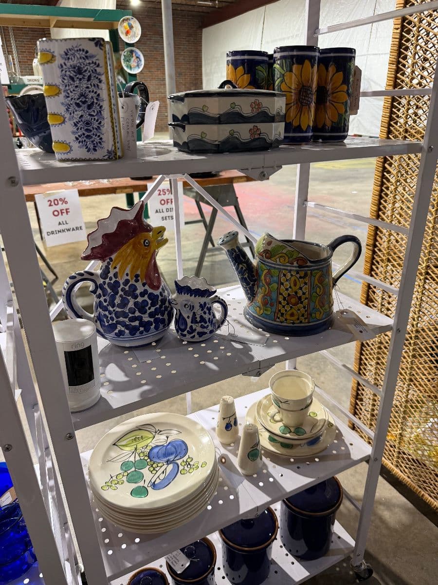MCM and Retro Goods Galore! Vintage Housewares & Barware! Fabulous Original Art photo 3