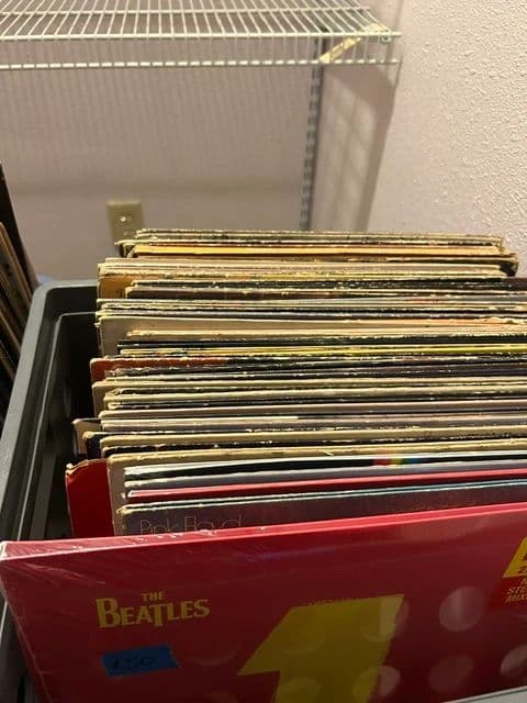 Lakeland ONE DAY BLOW OUT Estate Sale photo 1