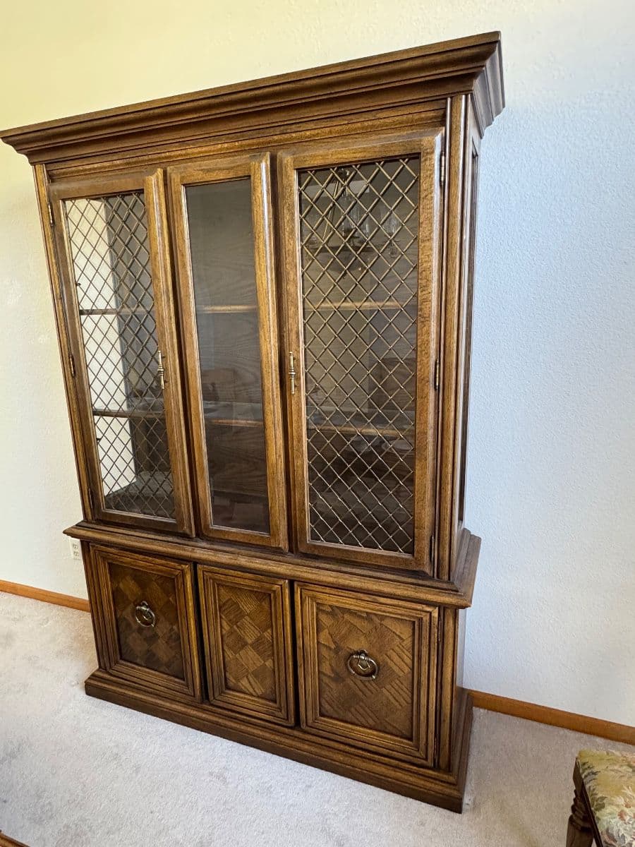 Laporte Estate Sale Featuring Beautiful Antique Furniture, Vintage Glassware, Tools & More photo 10