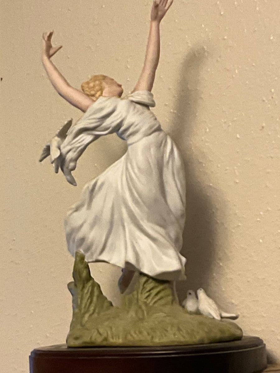 Blue Star Estate Sales photo 11