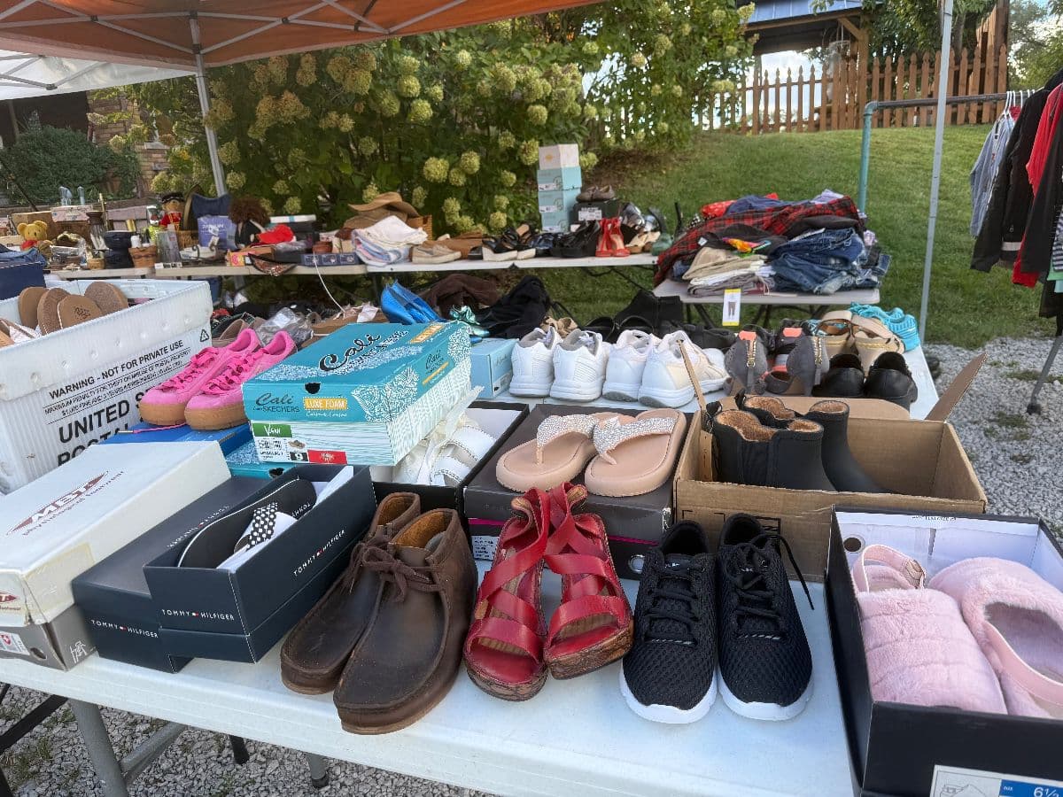 Great Annual Riverside Garage Sale photo 4