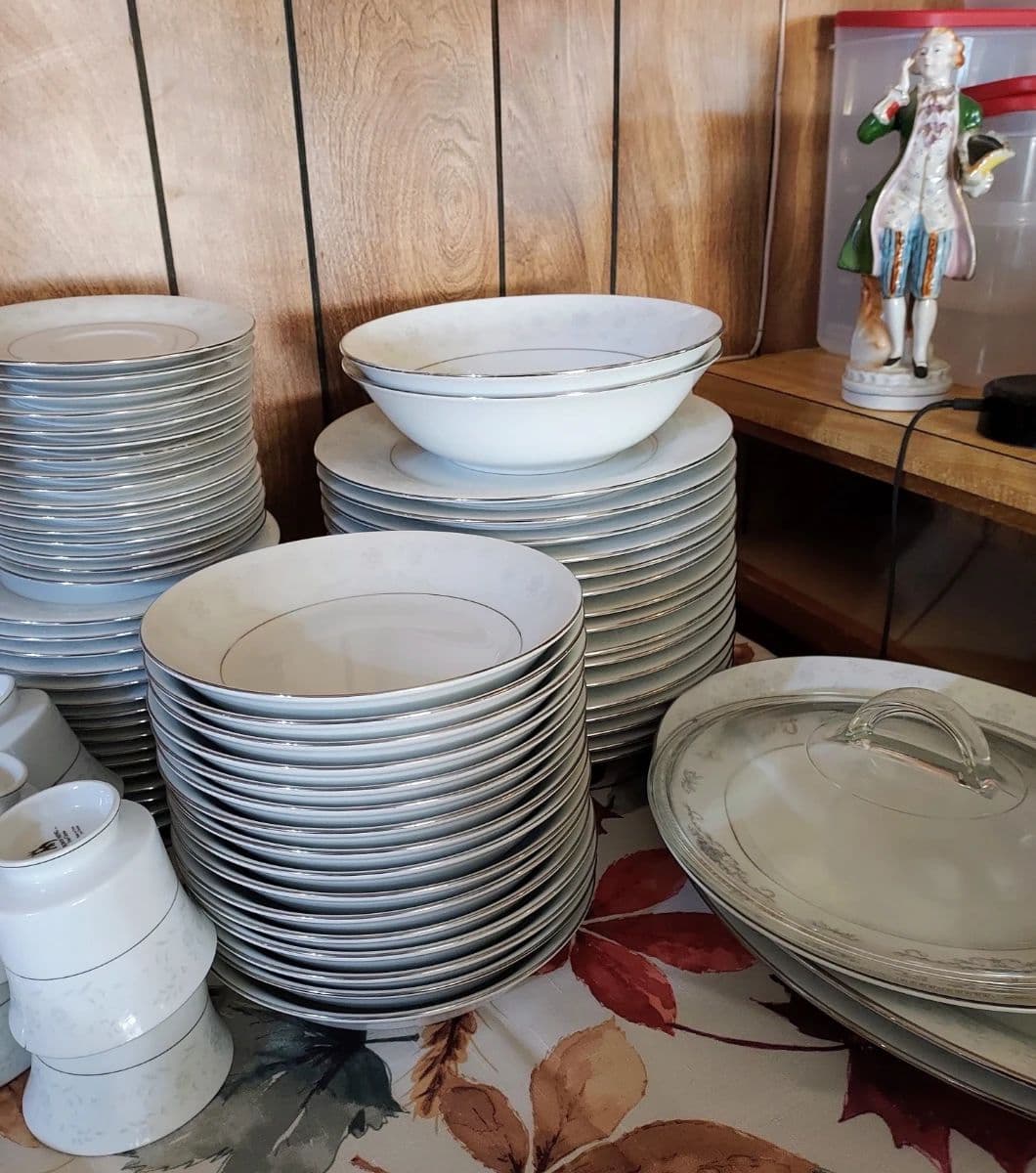 Whitstran Relocation/Living Estate Sale photo 11