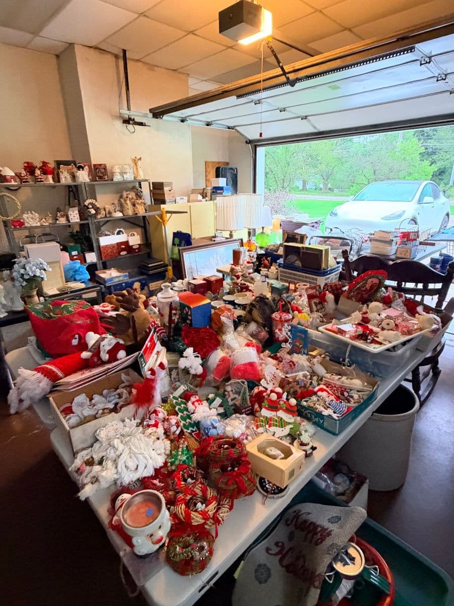 Take 2! Chagrin Falls house clear out! 1 day. everything- must-go sale + OPEN HOUSE! photo 1