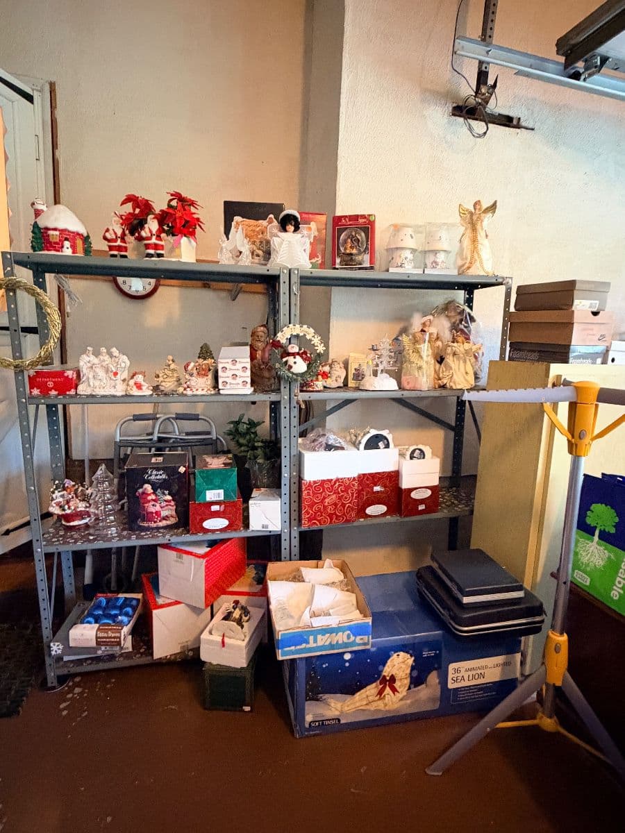 Take 2! Chagrin Falls house clear out! 1 day. everything- must-go sale + OPEN HOUSE! photo 5