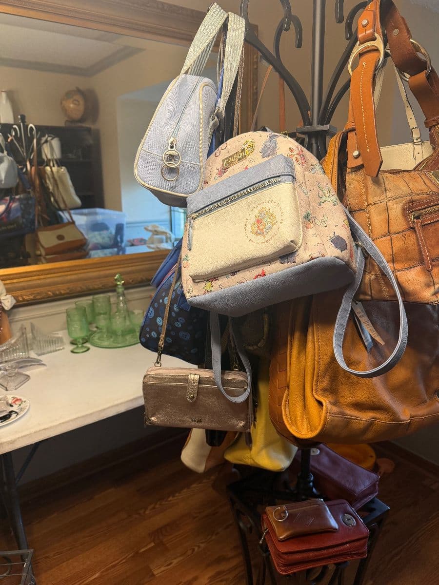 Brushy Creek Collector’s Estate Sale photo 9