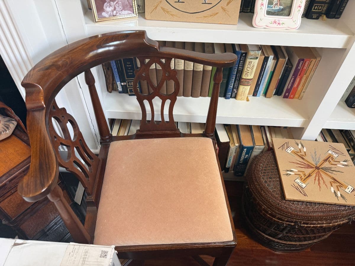 Huge Franklin Sale photo 4