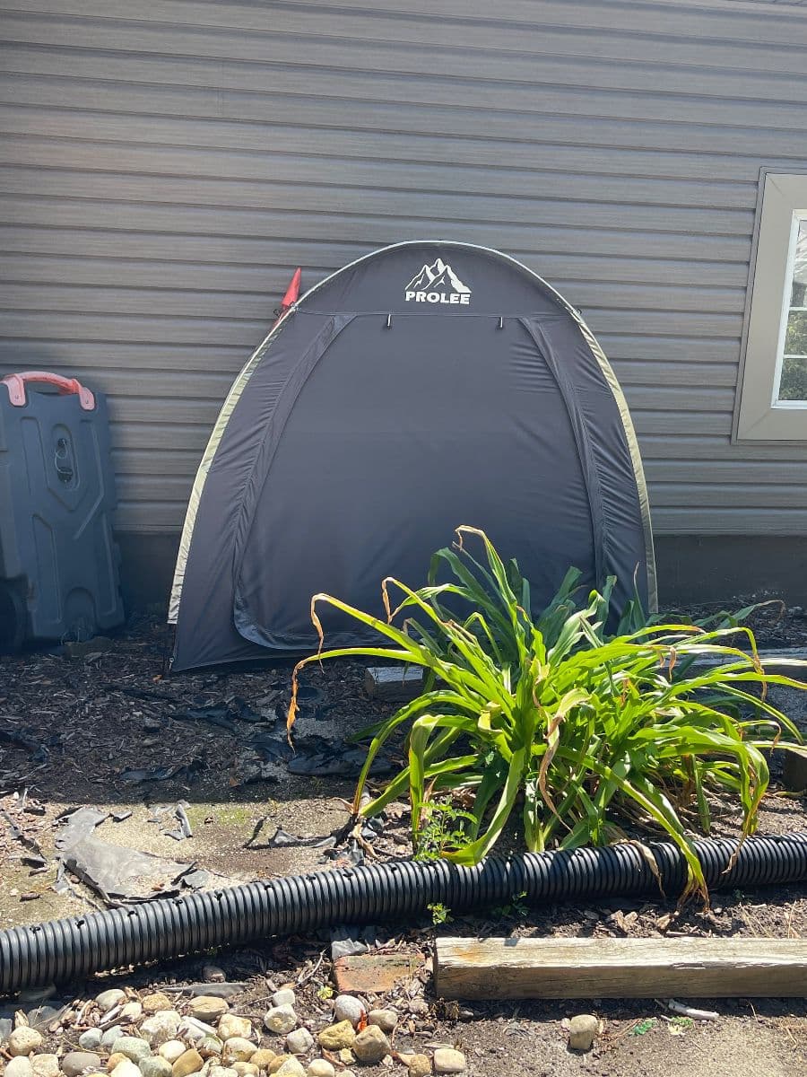 Estatesale downsizing in Sharpsburg lake house photo 2