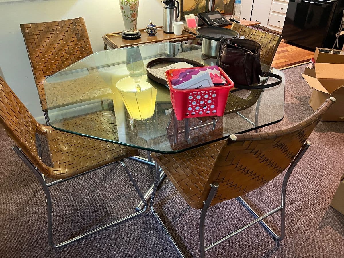 Hite Estate Sale by QueenBees Estate Sales photo 10