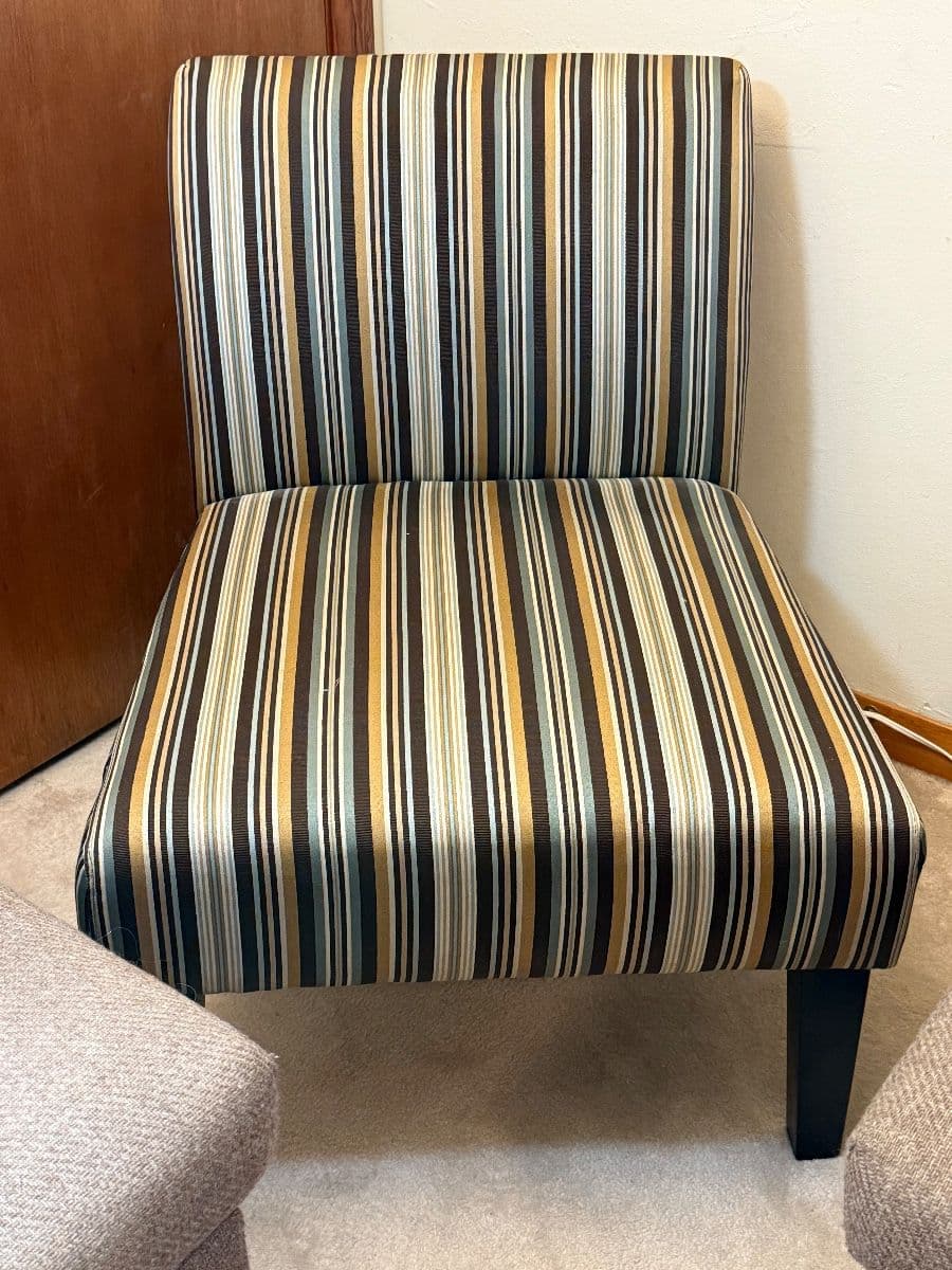 OAKFOREST Estate Sale photo 11