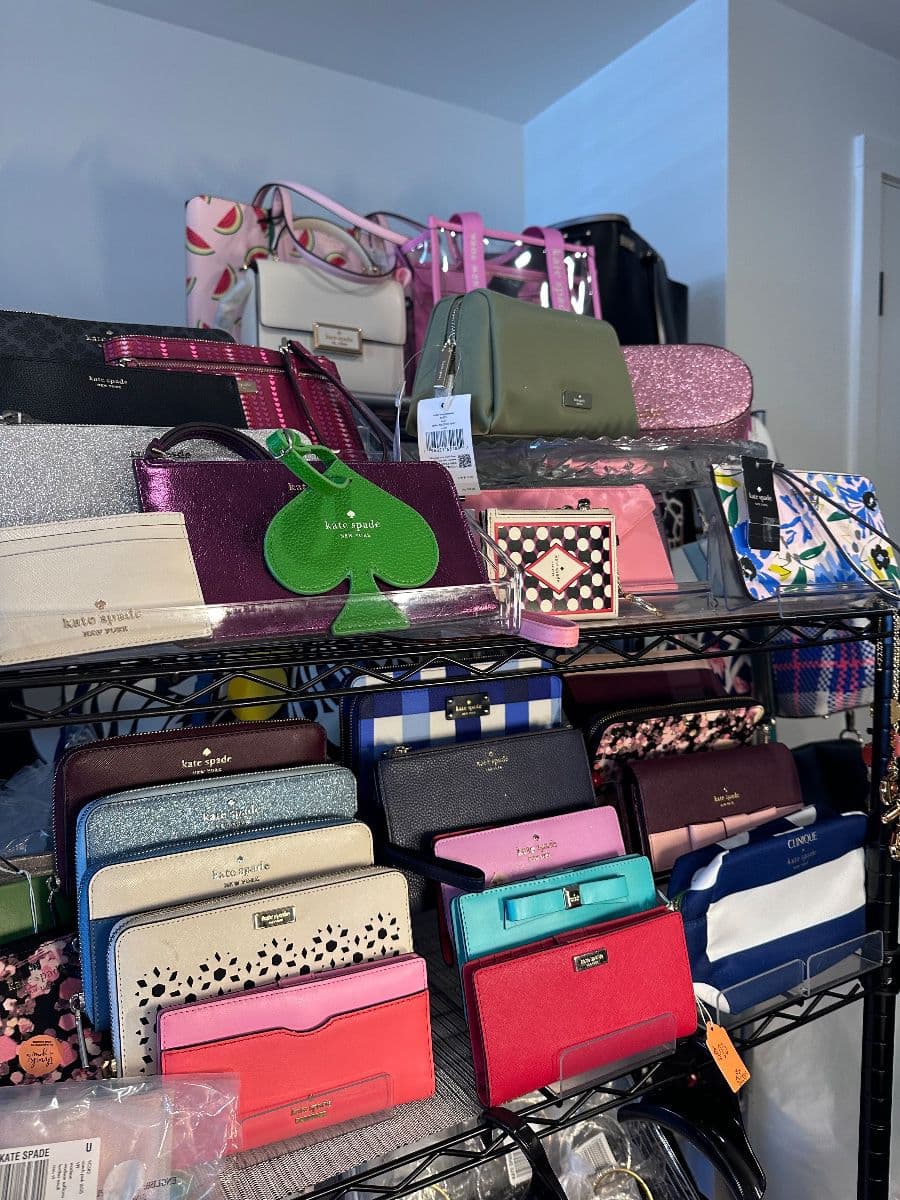 We've Got Holiday Shopping in the Bag! photo 6