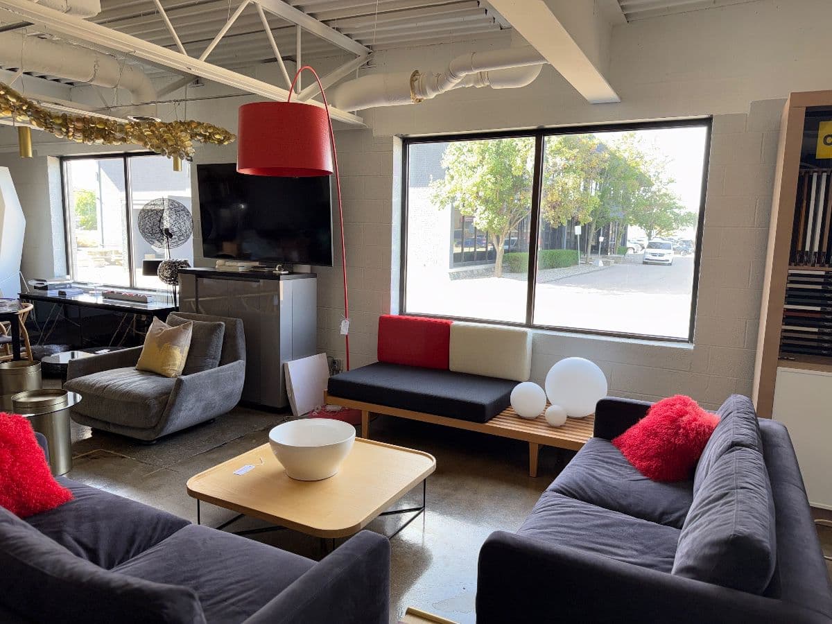 WAREHOUSE SALE - High End Luxury Furniture 40-70% OFF photo 1