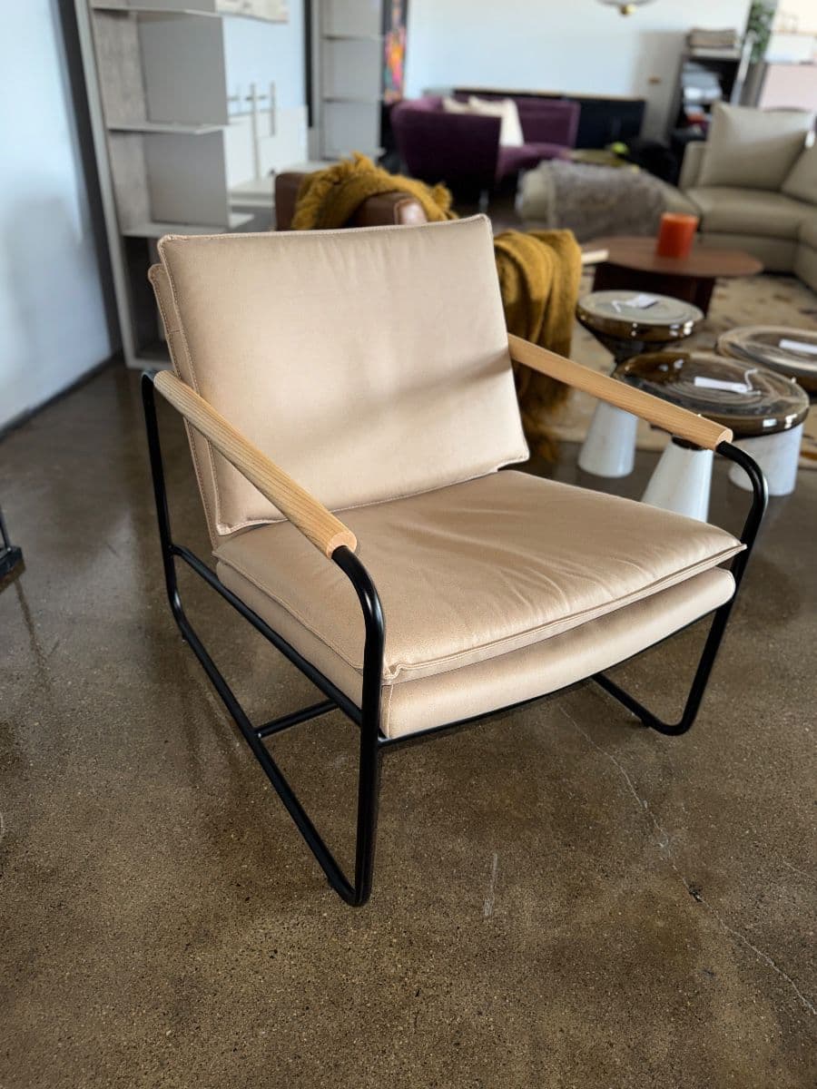 WAREHOUSE SALE - High End Luxury Furniture 40-70% OFF photo 5