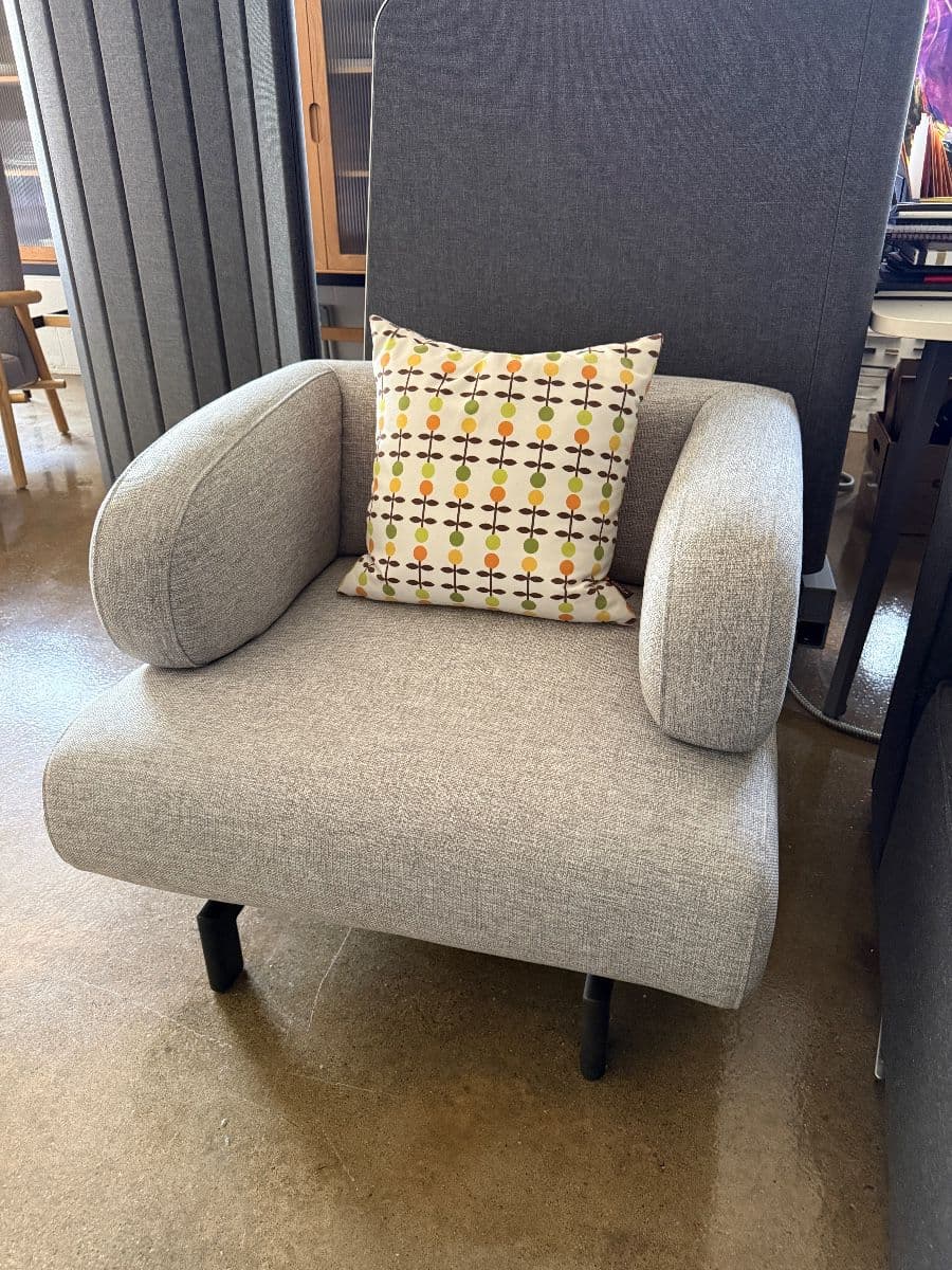 WAREHOUSE SALE - High End Luxury Furniture 40-70% OFF photo 7