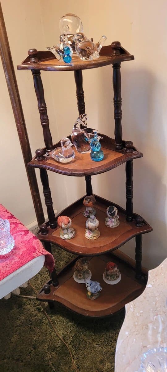 SAINT ANTHONY VILLAGE ESTATE SALE photo 5