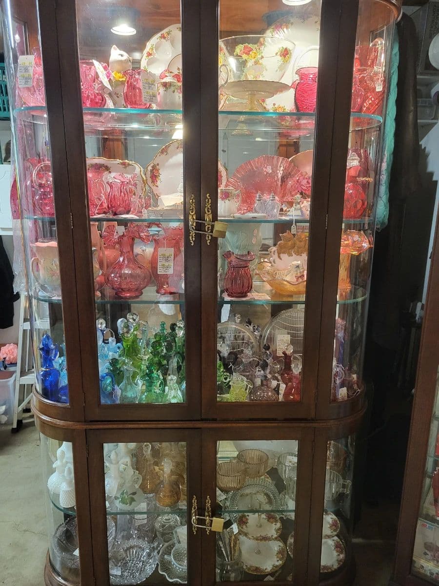 Griffiths estate sale photo 7