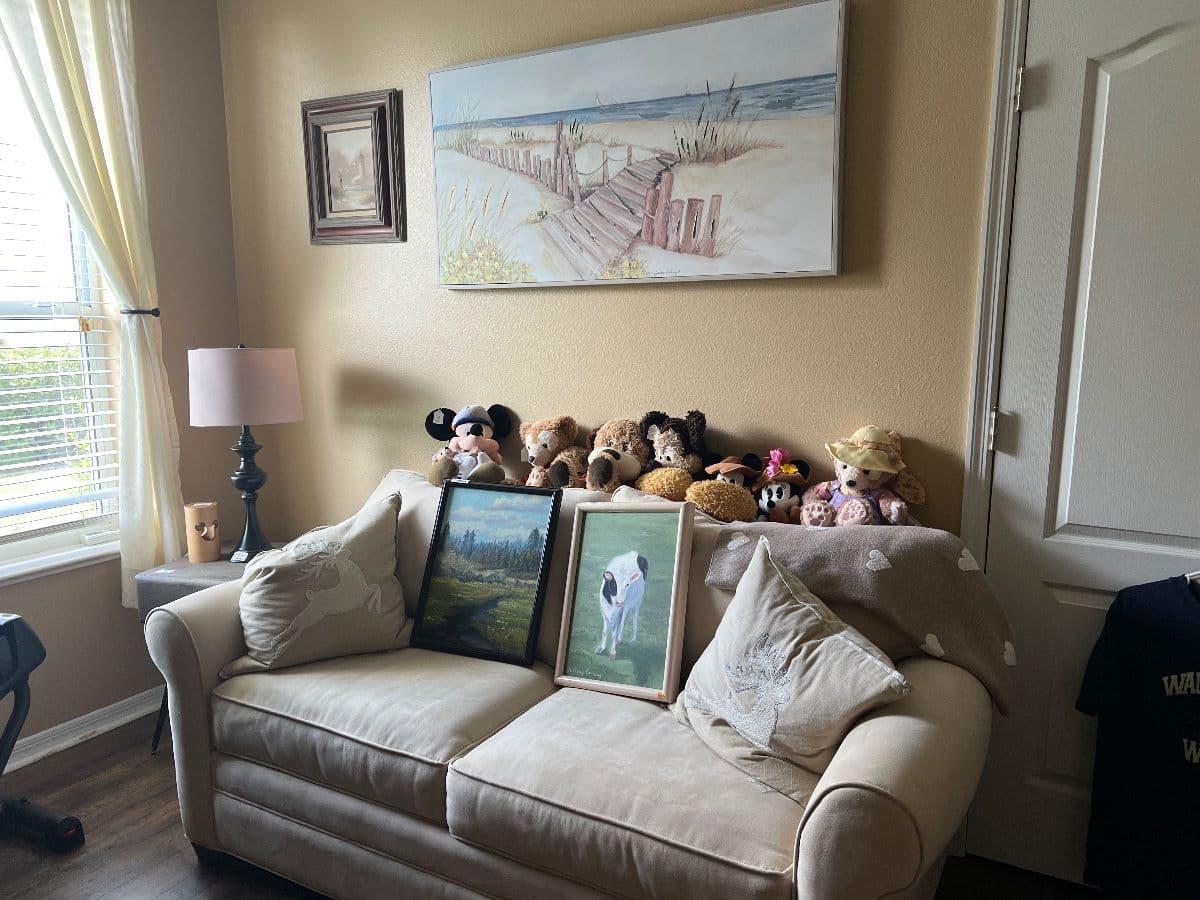 Disney • Coach • Michael Kors • Dooney & Bourke • Tommy Bahama • Norman Rockwell • Holiday Décor! photo 12