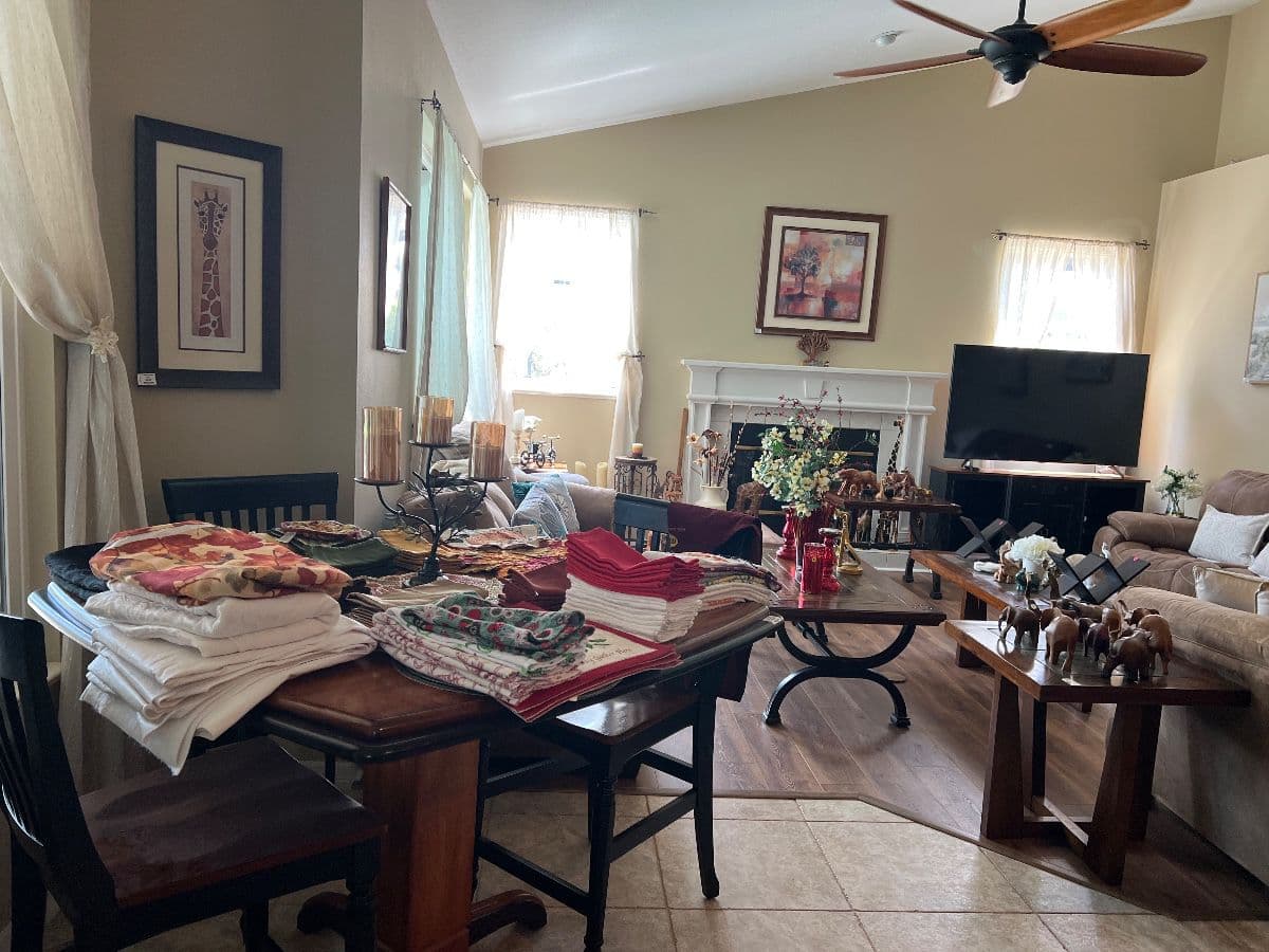 Disney • Coach • Michael Kors • Dooney & Bourke • Tommy Bahama • Norman Rockwell • Holiday Décor! photo 2