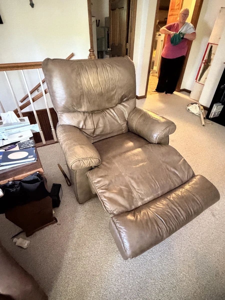 HUGE Estate Sale in Palisades photo 3