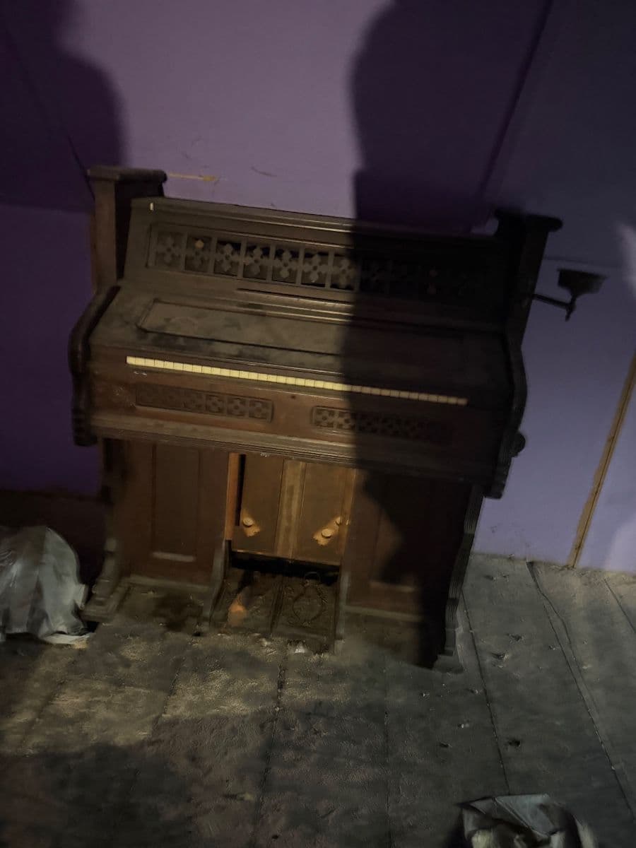 University District Sale! Great Art And Vintage! photo 6
