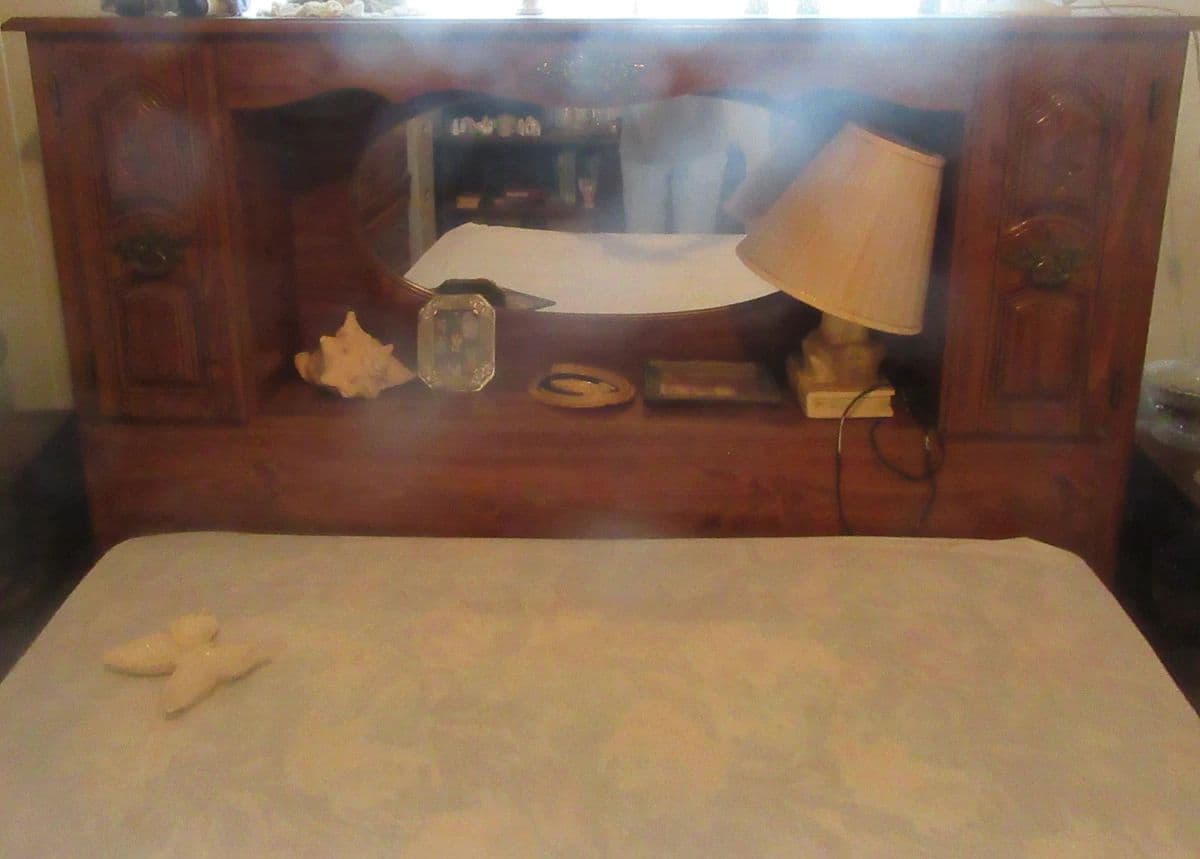 Small estate loaded with all types of goodies photo 10