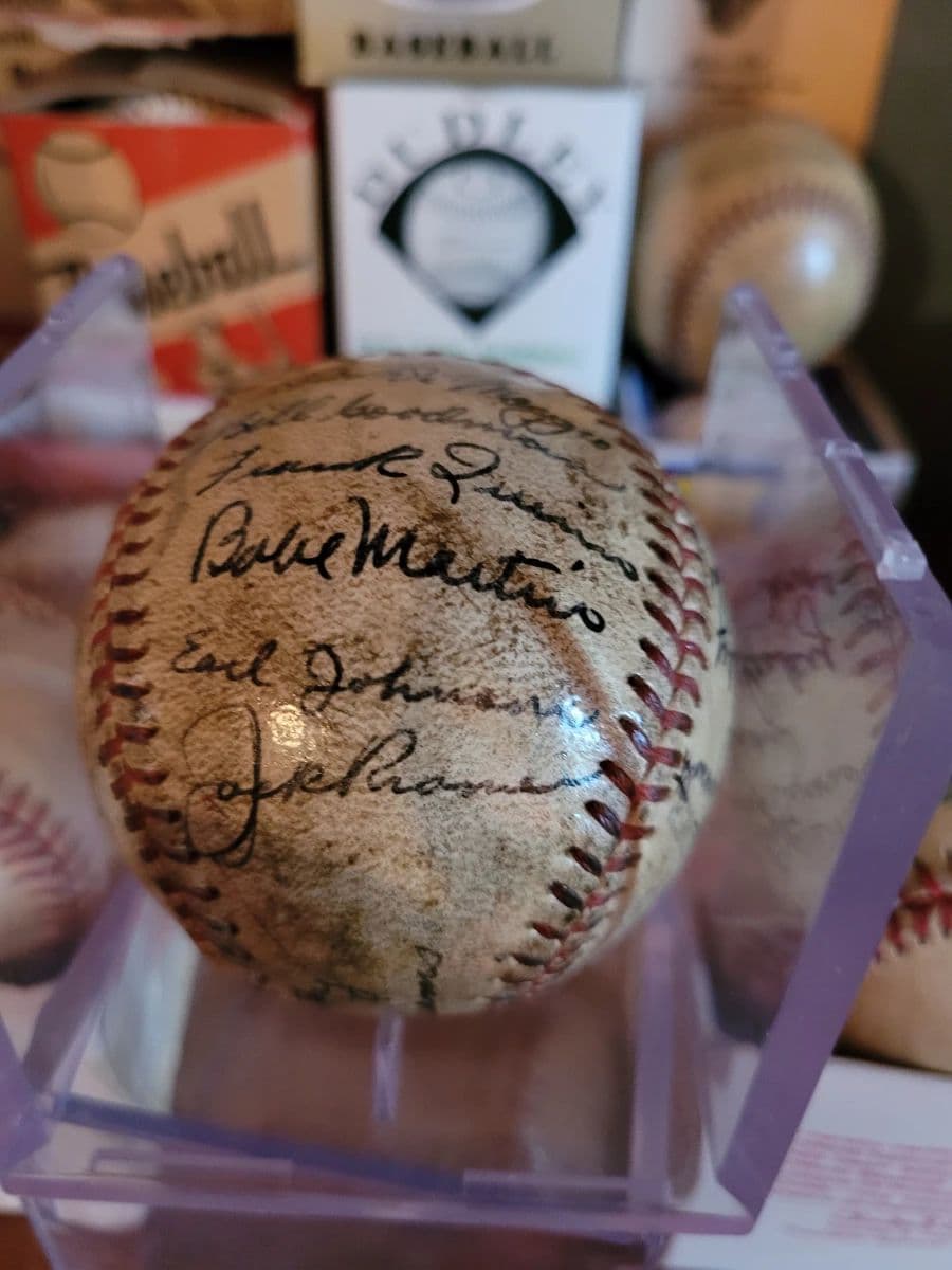 LEGENDARY HALL OF FAME ALLSTON ESTATE SALE OCT 30TH 31ST SPORTS MEMORABILIA RECORDS CLOTHING TRAINS! photo 7