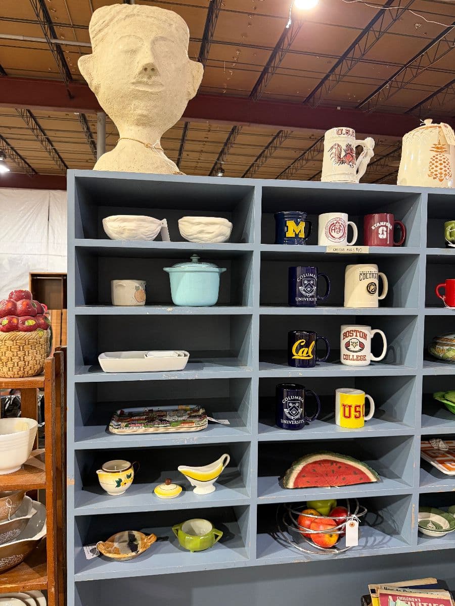 Packed Vintage MCM Housewares, Art, Clothing, Barware, Treasures! photo 12
