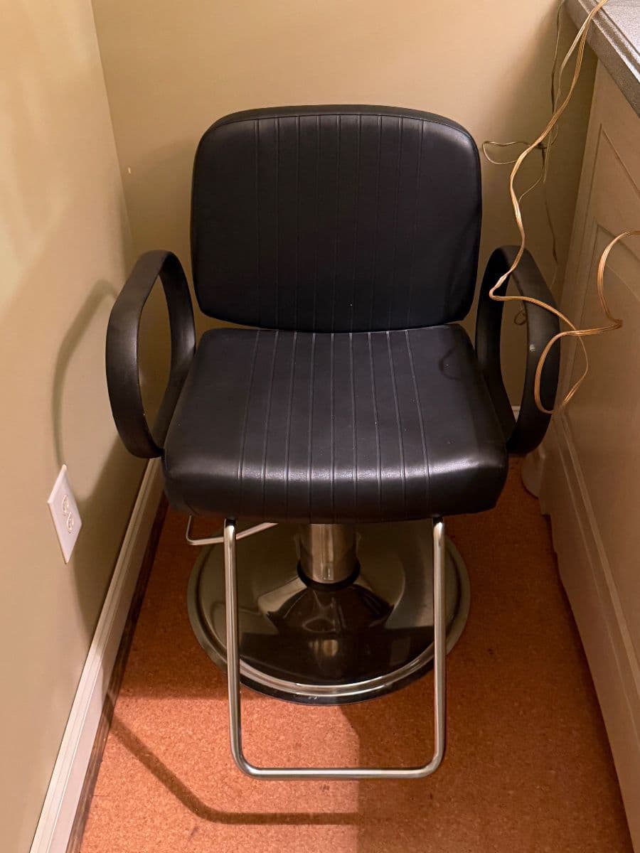 West Meade Moving Sale - 50% OFF photo 12