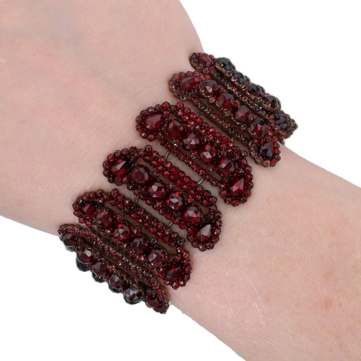 Autumn Adornments: Antique & Vintage Jewelry - 10/17 photo 1
