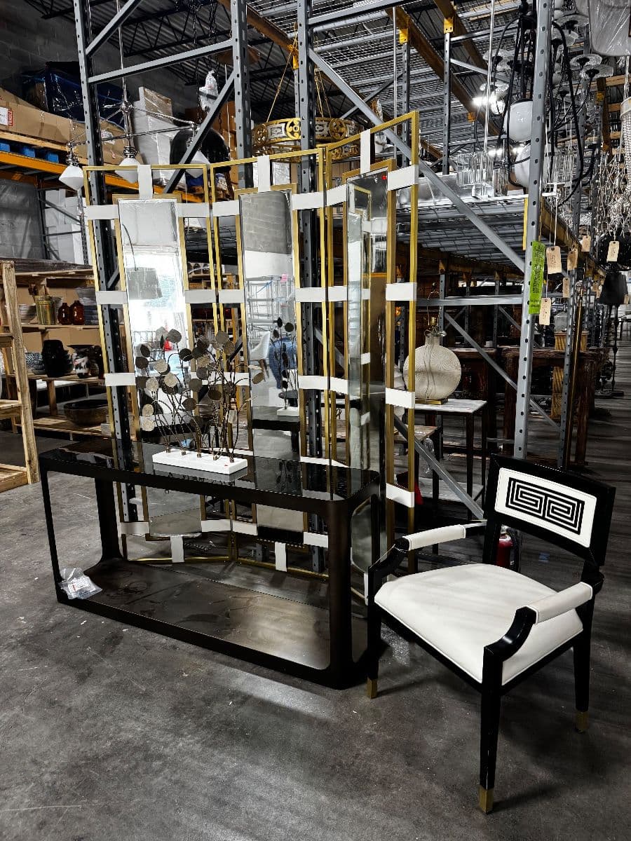 60% off Currey & Co Designer Sale! Lighting, Furniture, Decor & More! photo 4