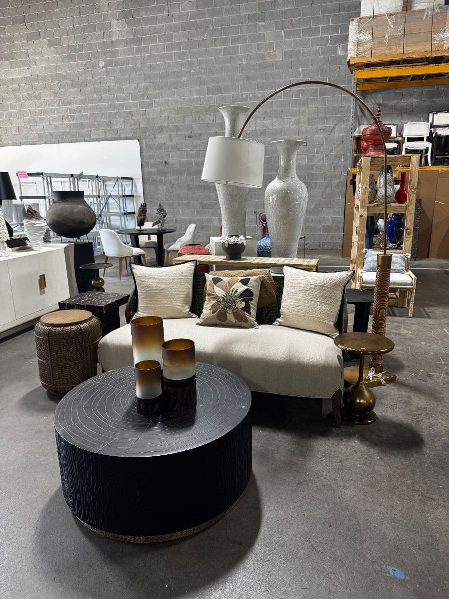 60% off Currey & Co Designer Sale! Lighting, Furniture, Decor & More! photo 3