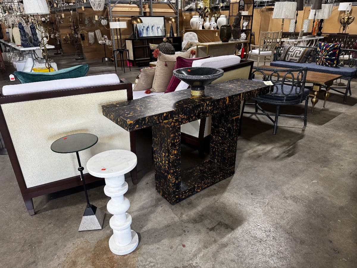 60% off Currey & Co Designer Sale! Lighting, Furniture, Decor & More! photo 8
