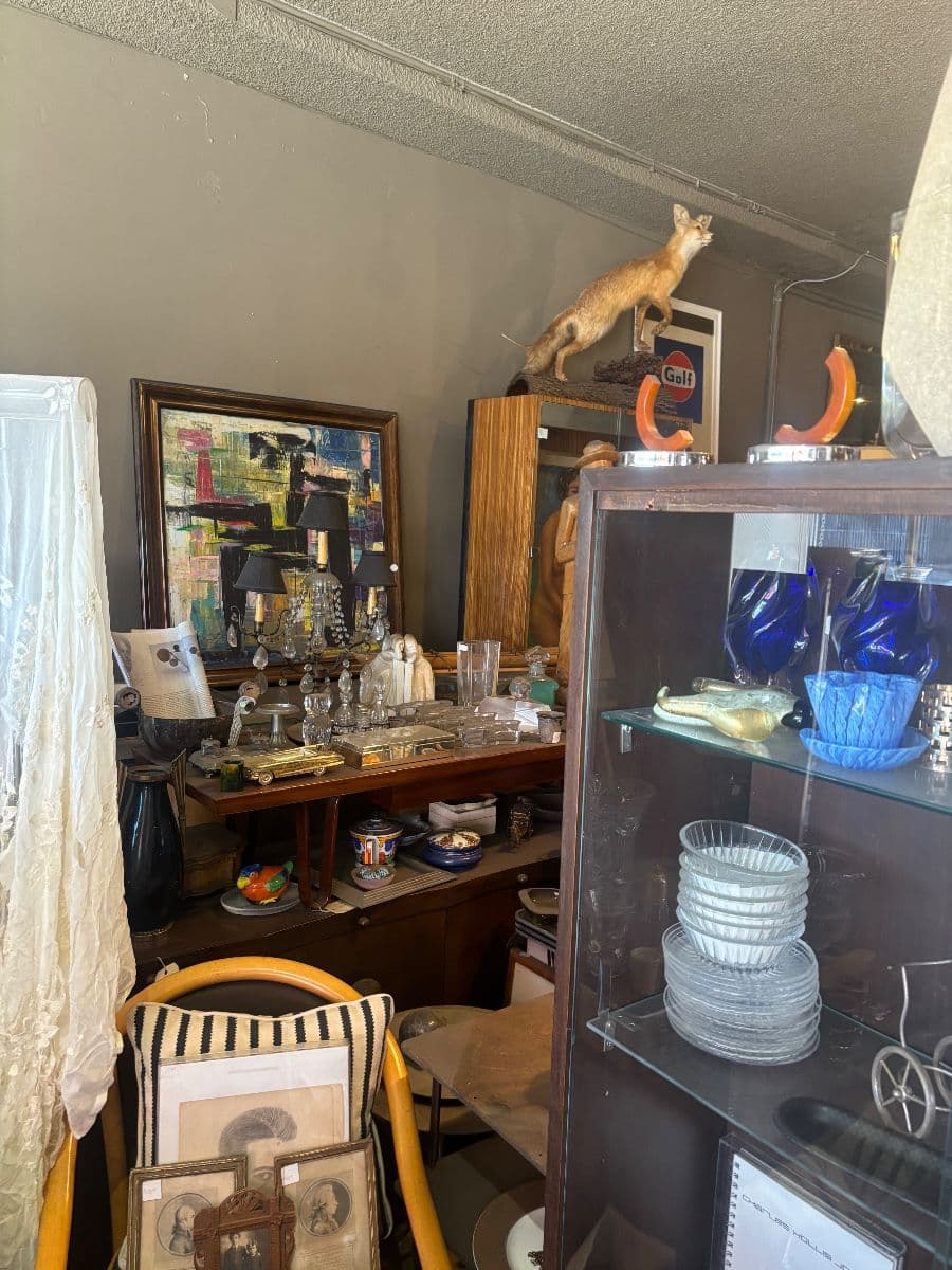 Jeff Antique and Vintage Modern Going out of Business Sale photo 9