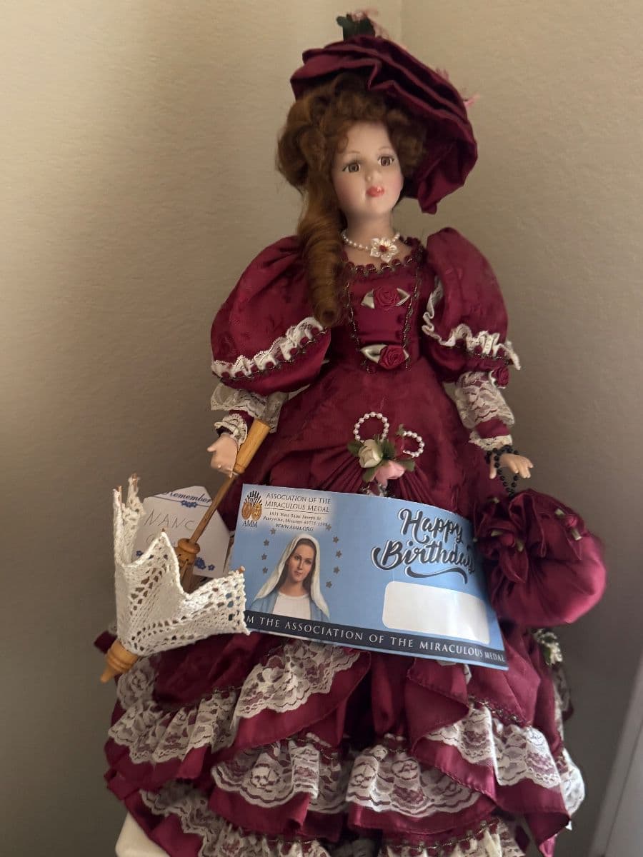 50% OFF SATURDAY! ANTIQUES+DOLLS+COLLECTIBLES+FIESTAWARE+FURNITURE+JEWELRY+CLOTHES & MORE photo 3