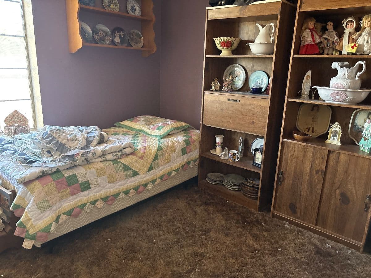 50% OFF SATURDAY! ANTIQUES+DOLLS+COLLECTIBLES+FIESTAWARE+FURNITURE+JEWELRY+CLOTHES & MORE photo 2