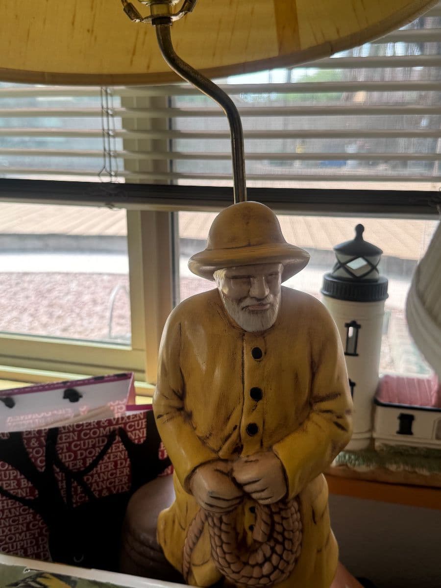 50% OFF SATURDAY! ANTIQUES+DOLLS+COLLECTIBLES+FIESTAWARE+FURNITURE+JEWELRY+CLOTHES & MORE photo 12