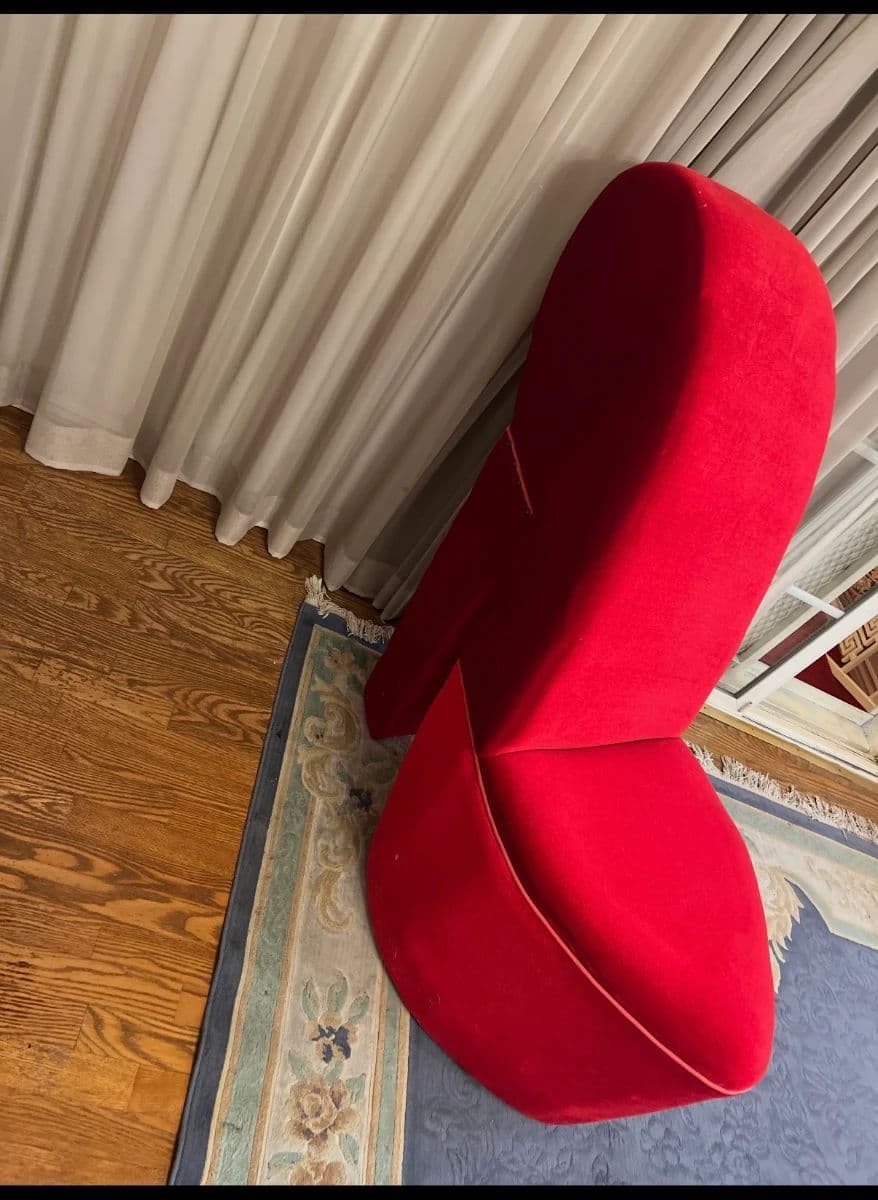 MAR VISTA ESTATE SALE – Designer Fashion, Vintage, Baroque Furniture & Décor photo 10