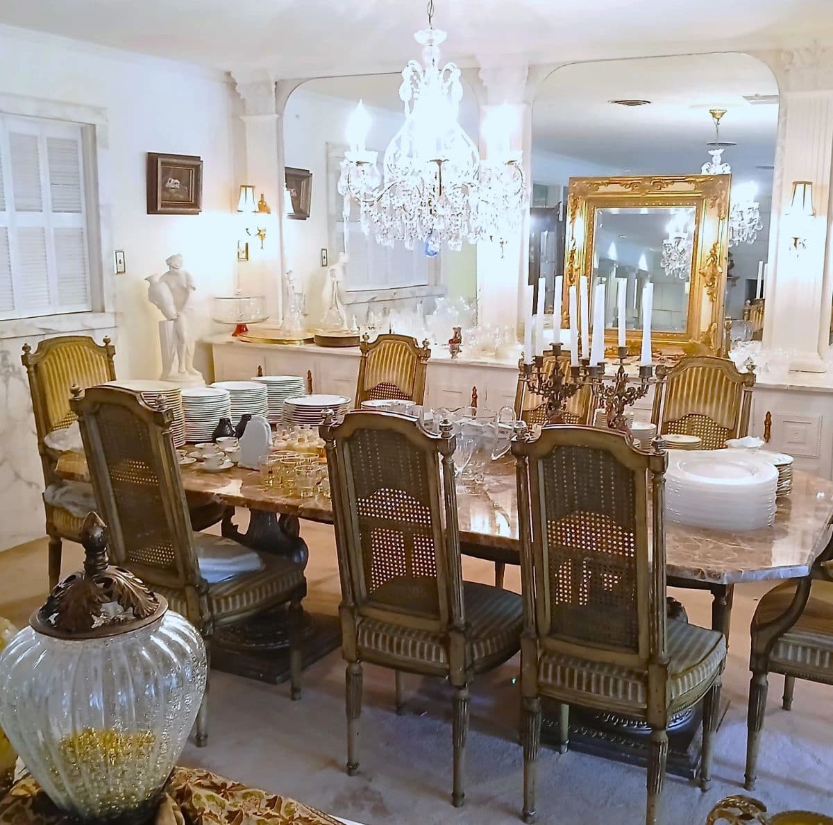 Lovely Estate of Joann Crassas photo 5