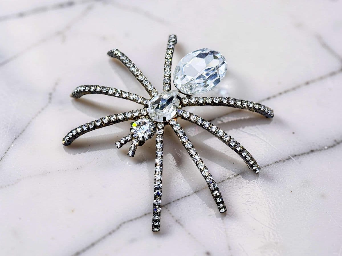 BROOKLYN, NY Online Auction ESTATE SALE Packed With VINTAGE TREASURES by Diamond Tag Sales photo 8