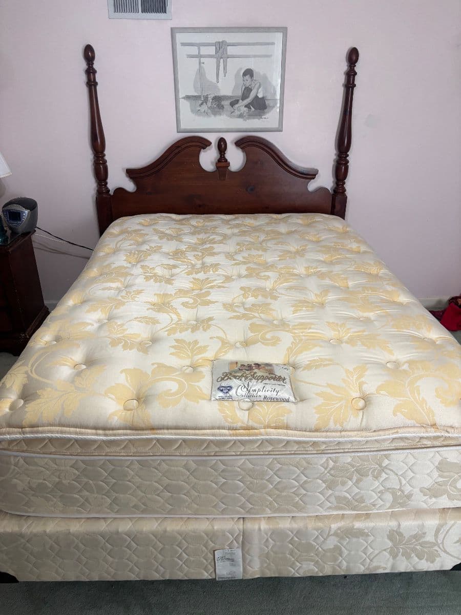 Full House Sale in Brookside- Records, Furnishings and More! photo 4