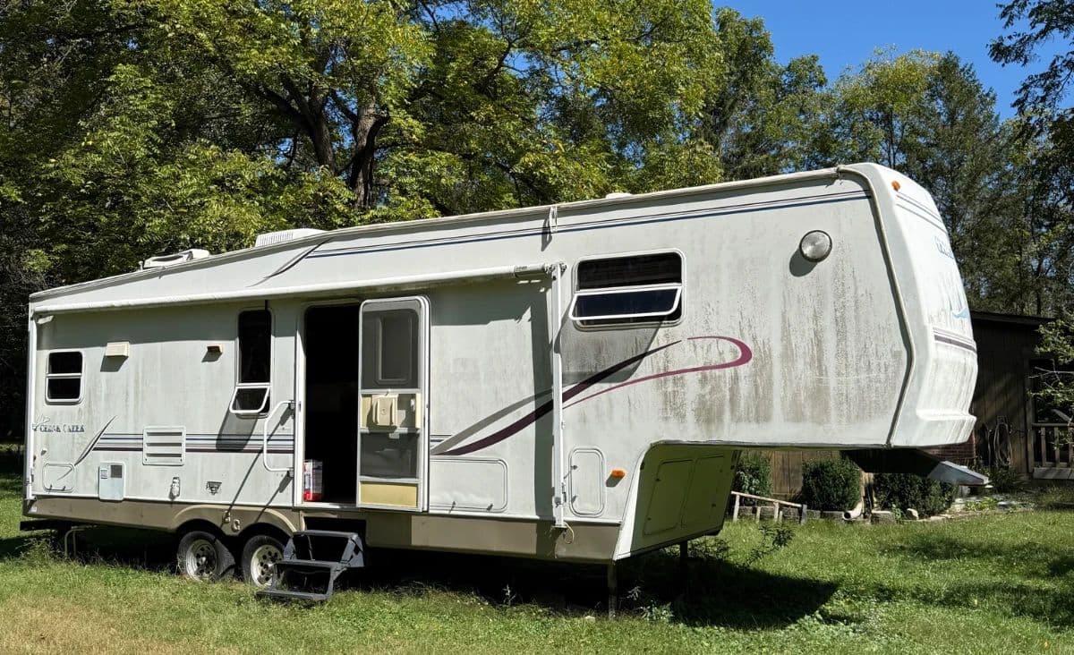Estate Auction: Truck, Camper, Tools & More - Southwest INDY photo 2